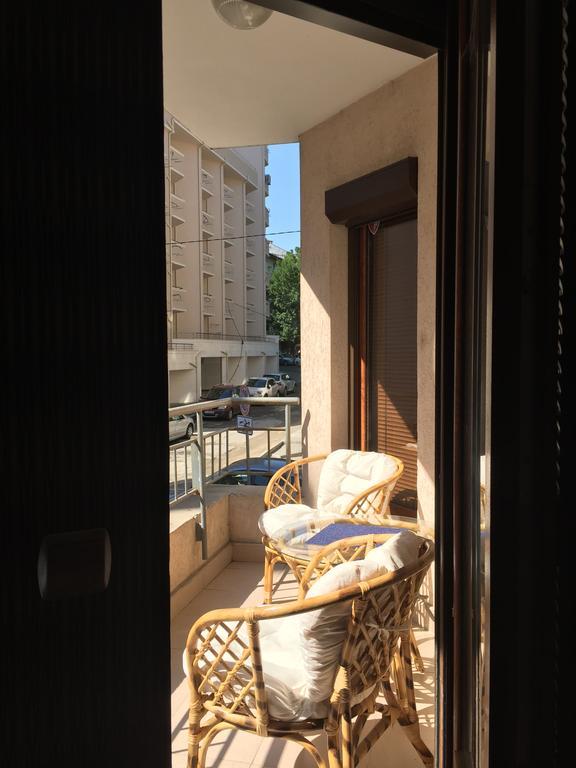 Apartment Perushtiza 3 Burgasz Kültér fotó