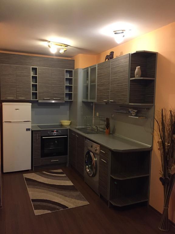 Apartment Perushtiza 3 Burgasz Kültér fotó